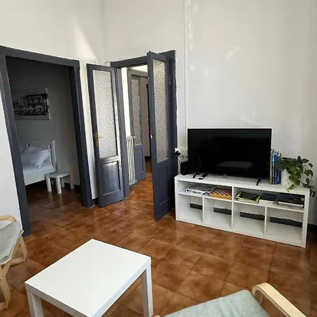 Near Downtown * 코모